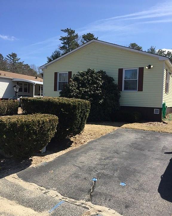 1st image of 2 Narragansett Dr
