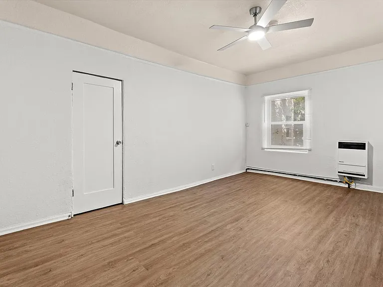 Madison Apartments — Photo 3