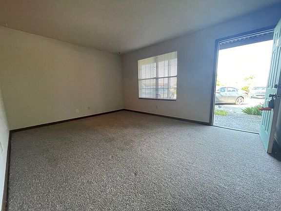 3rd image of 300 Faro Ct APT 5