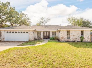 2004 Angelina Cir, College Station, TX 77840