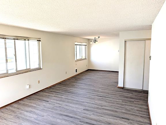 5th image of 2044 NW 59th St #4