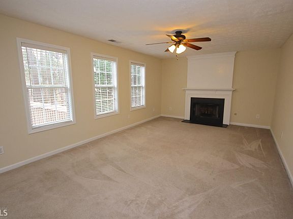 4th image of 141 Carolinas Way