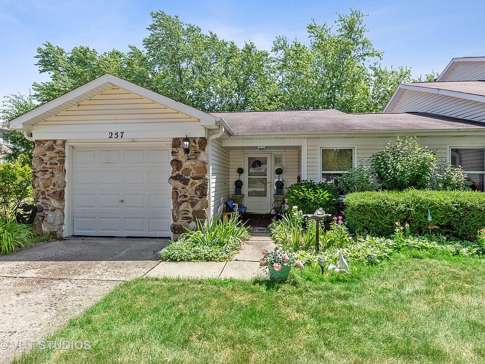 1st image of 257 Sutton Ct #257