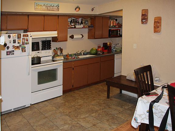 4th image of 7132 N Harlem Ave APT 203