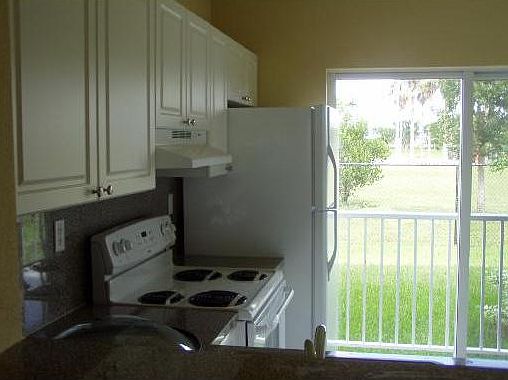 4th image of 34200 SW 187th Ave Unit 101