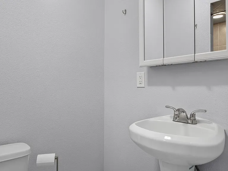 3030 Stout St — Photo 16