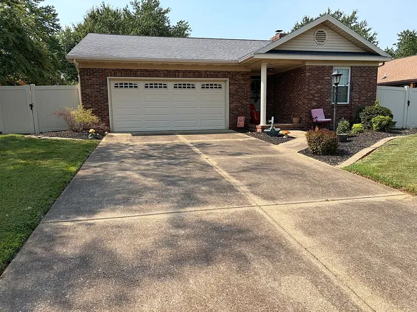 2900 Turnberry Ln, Evansville, IN 47711
