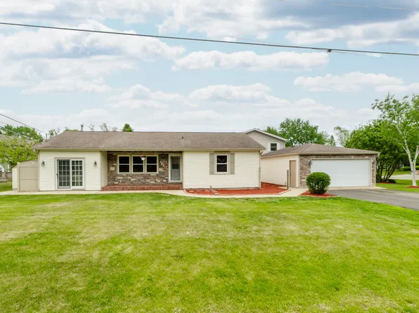 712 McHenry Ave, McHenry, IL 60050