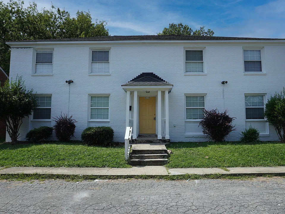 3206 Chamberlayne Ave #4