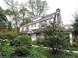 8120 Brookside Rd, Elkins Park, PA 19027