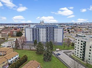 640 West St #101, Brantford, ON N3R6M3