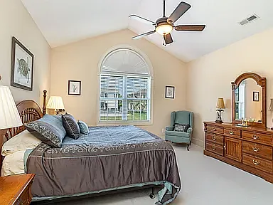 955 Shipmaster Ave — Photo 12