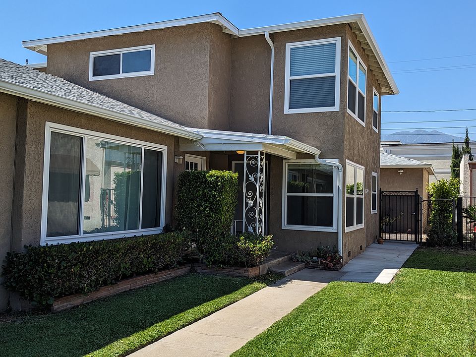 Apt #C: rear unit on 1st level