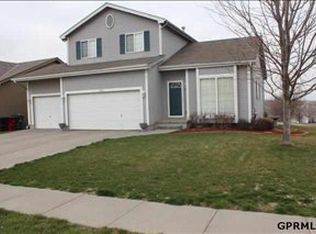 15006 Butler Ave, Omaha, NE 68116