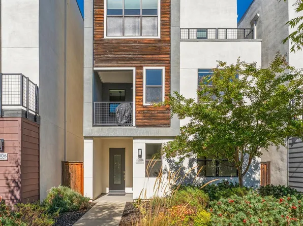 1010 Alkali Ln, Sacramento, CA 95814