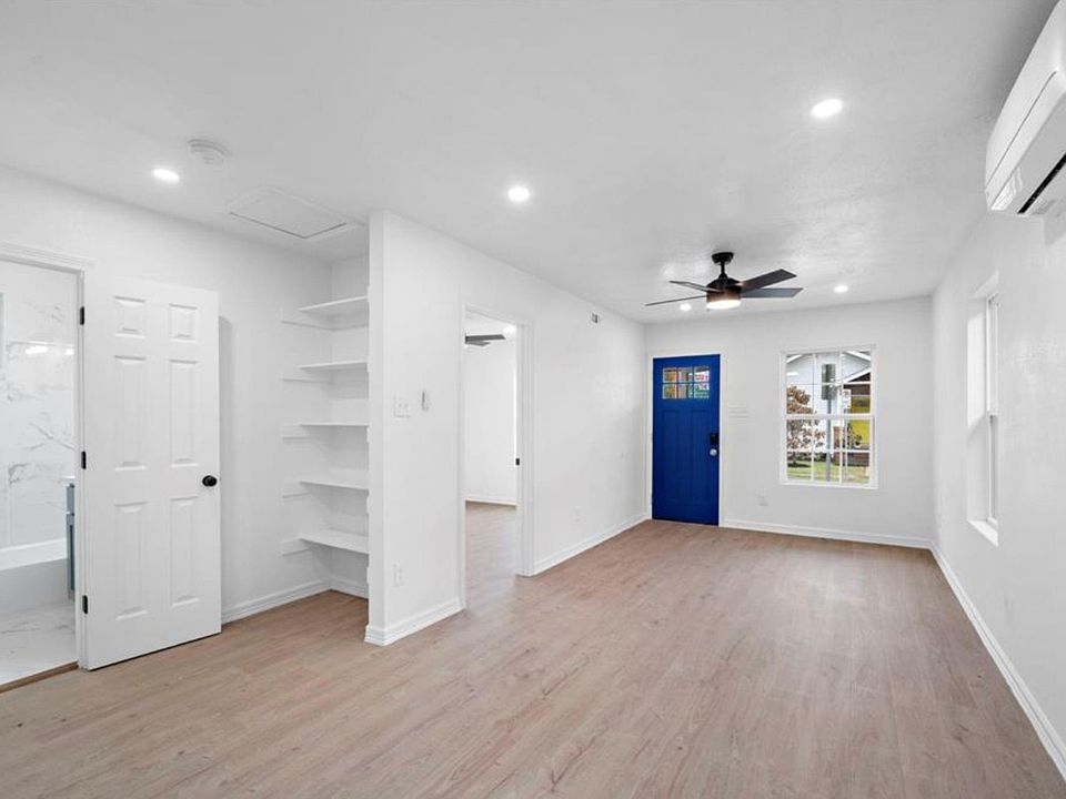 1st image of 2314 Lucinda St