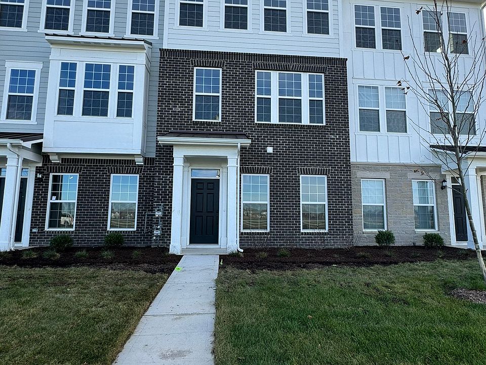 1st image of 1842 Blenker Dr