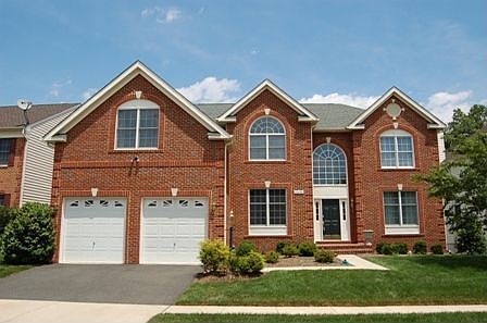 BRICK FRONT COLONIAL