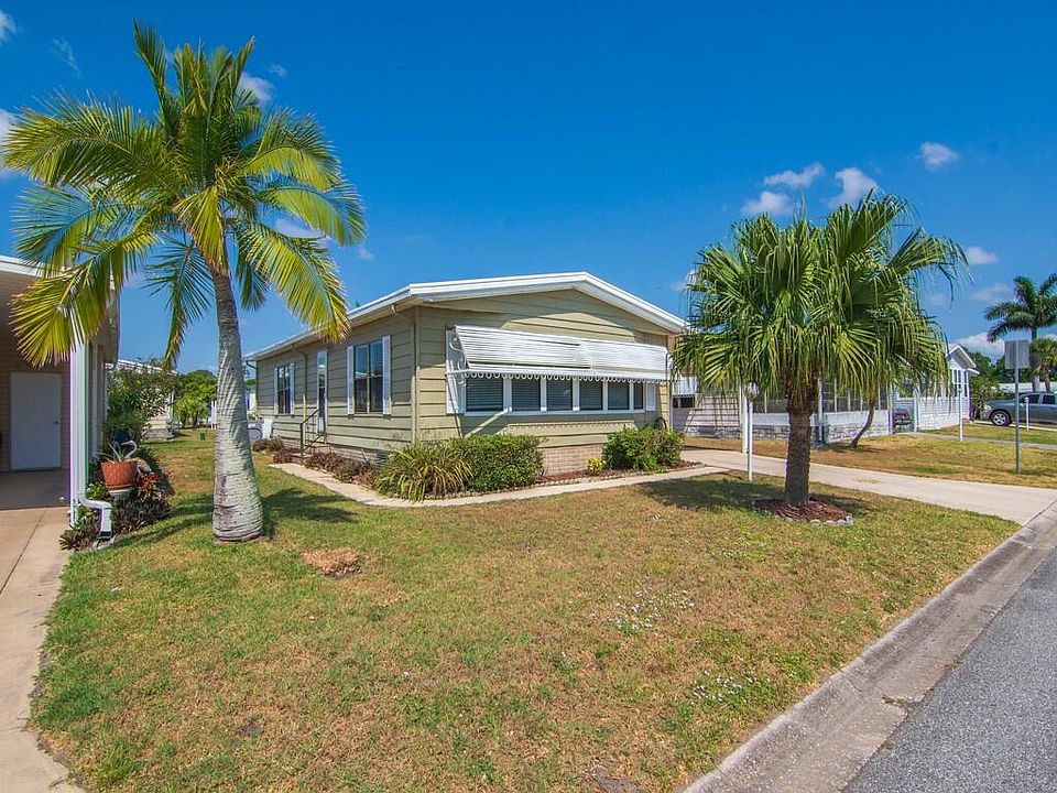 1st image of 629 Oleander Cir