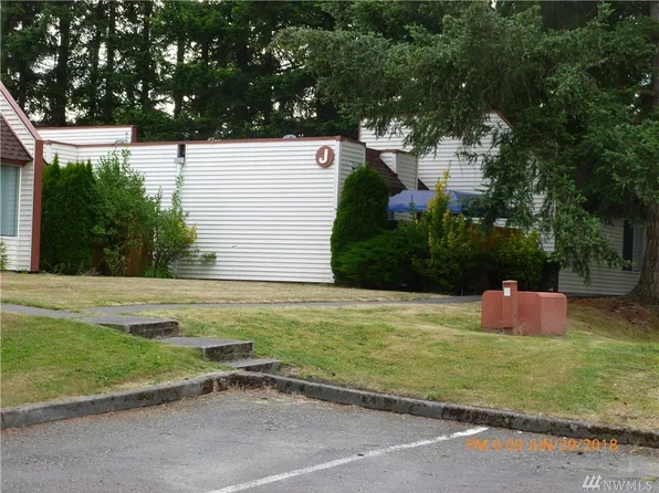 14600 SE 176th St #J-3, Renton, WA 98058