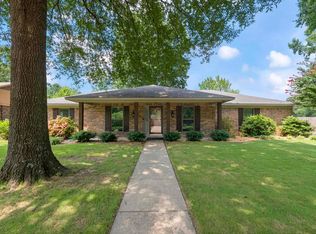 52 Smoking Oaks Rd, Conway, AR 72034