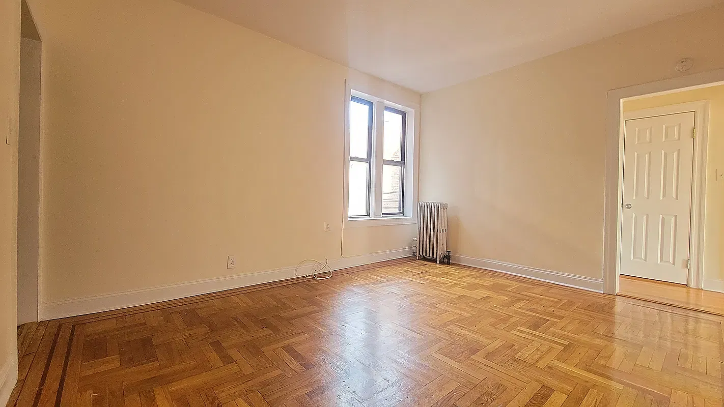 285 East 91st Street — Photo 1