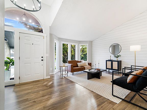 4th image of 4007 E Windsong Ave