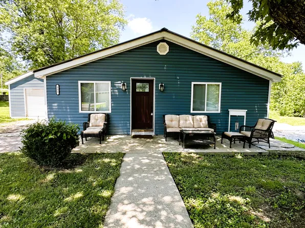 133 Olive St, Olive Hill, KY 41164