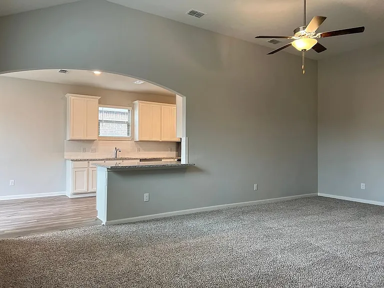 2013 Emma Ct — Photo 6