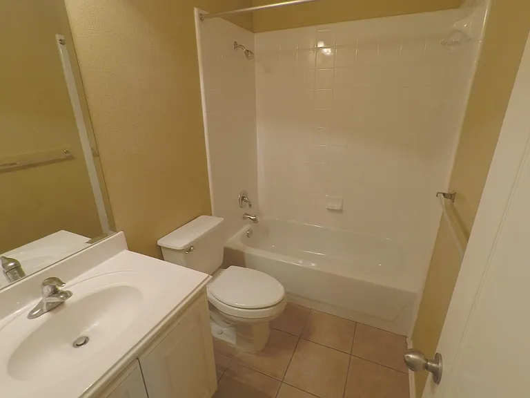 10725 Casitas Dr — Photo 10