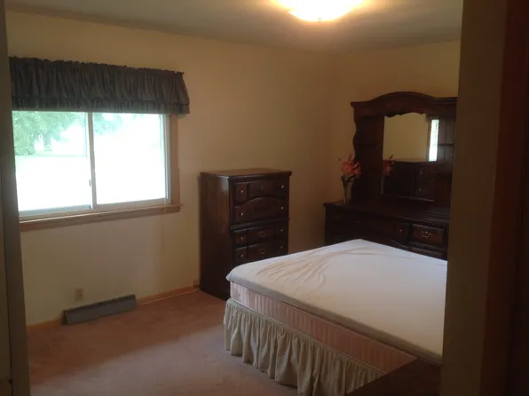 310 E McKinley St, Arcadia, WI 54612