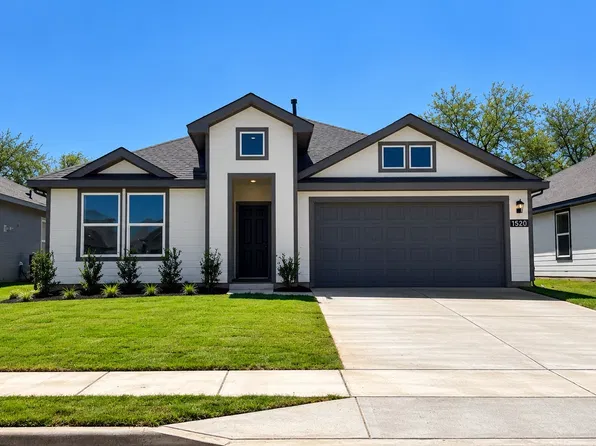 1520 Lemon Tree Ln, Fort Worth, TX 76140