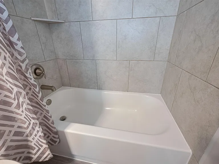 31415 Conover Dr — Photo 25