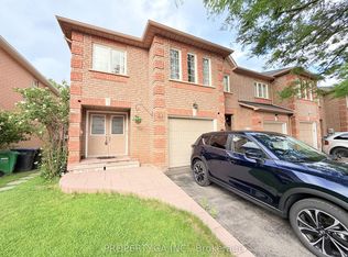 100 Brickyard Way #44, Brampton, ON L6V4L9