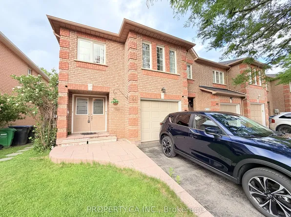 100 Brickyard Way #44, Brampton, ON L6V 4L9