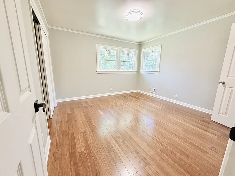 836 Delverton Rd — Photo 15