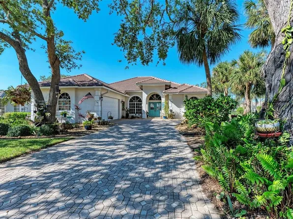 197 Grand Oak Cir, Venice, FL 34292