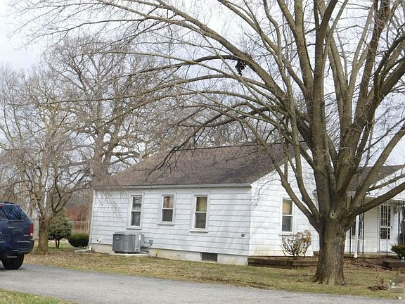 3rd image of 1836 Hopkins Ave