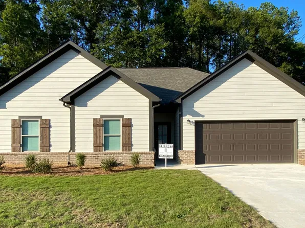215 Avalon Way, Clanton, AL 35045