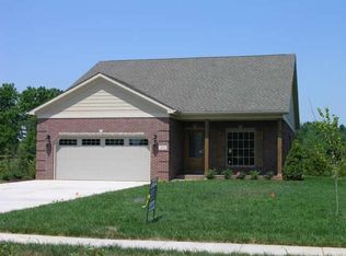 221 Pine Pointe Ct, Bowling Green, KY 42103