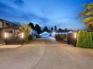 3496 196th St, Langley, BC V3A 4T7