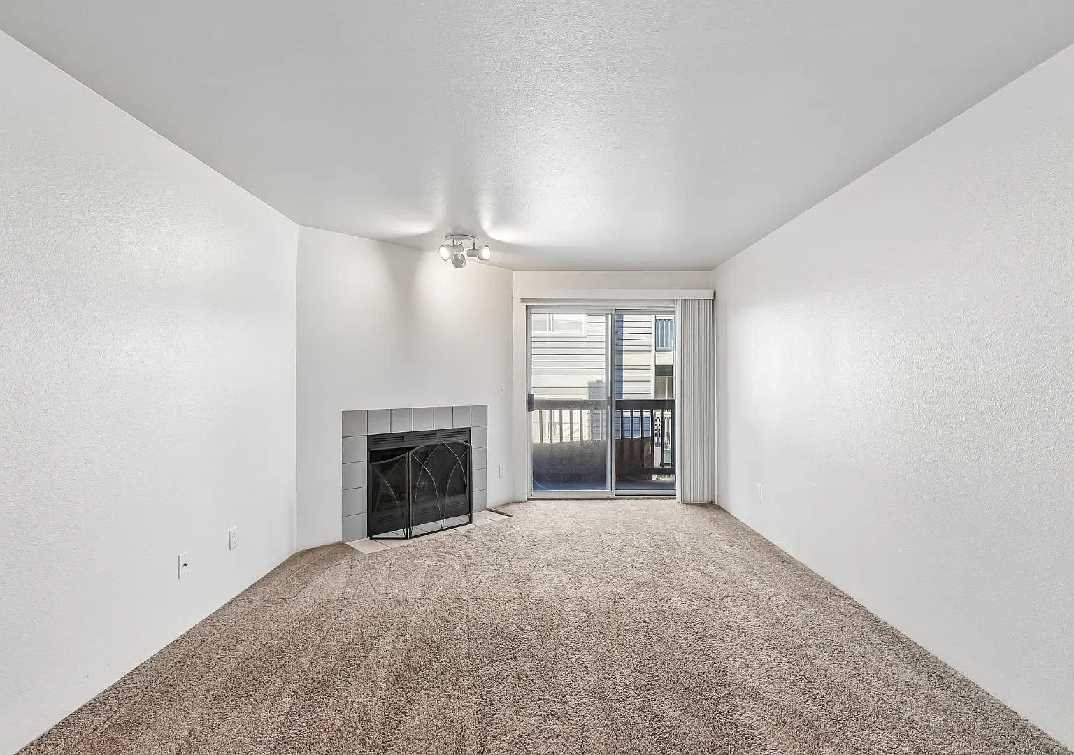 3516 204th Street Sw - Poplar-J104 — Photo 3