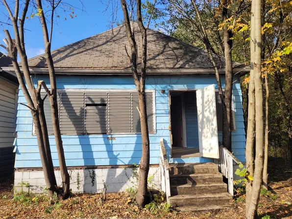 1560 McKinley St, Gary, IN 46404