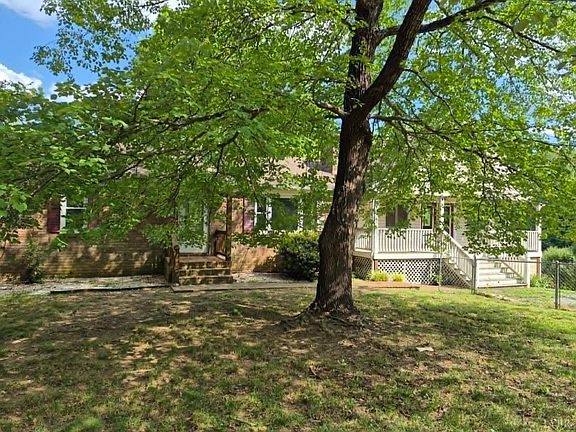 3rd image of 1243 Thornbird Pl