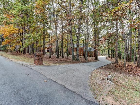 2nd image of 5606 Southstone Dr