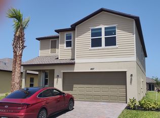 667 Carlyle Way, Fort Pierce, FL 34947