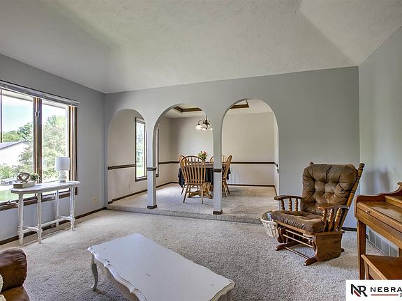4th image of 6006 N 116th Cir