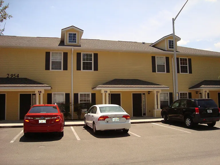 2954 SW 35th Pl #60 — Photo 27