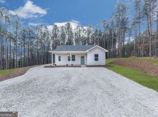 617 Young Loop Rd, Fairmount, GA 30139