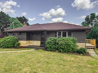 9220 Barnes Lake Rd, North Huntingdon, PA 15642